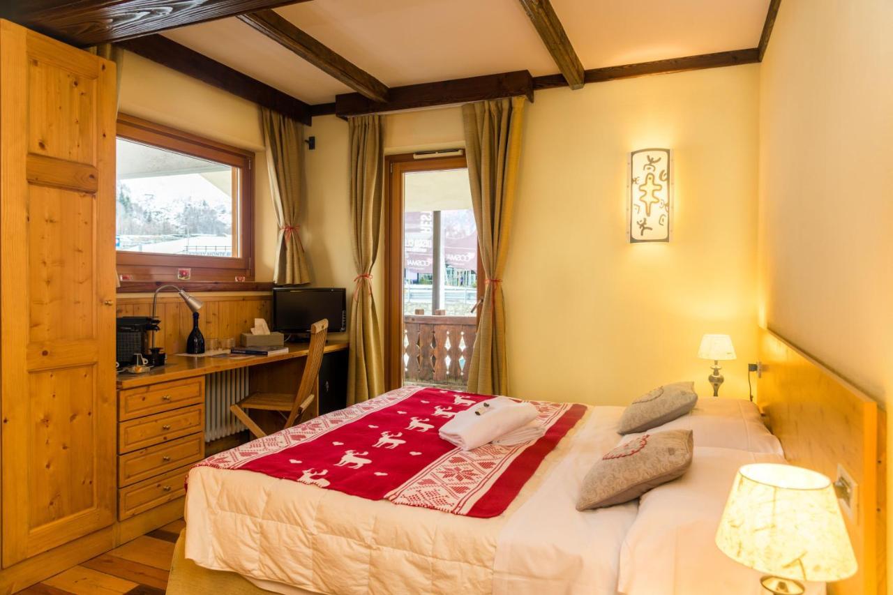 Shatush Hotel 쿠르마예 외부 사진